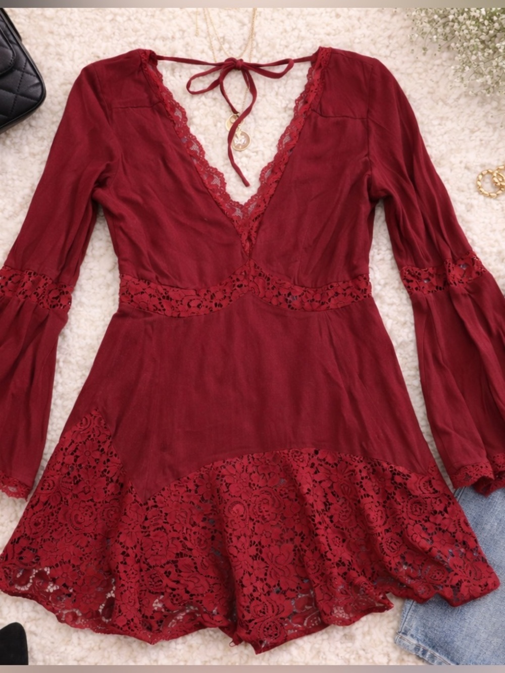 Francesca’s Miami Burgundy Lace Bell Sleeve Mini Dress Women’s S Boho